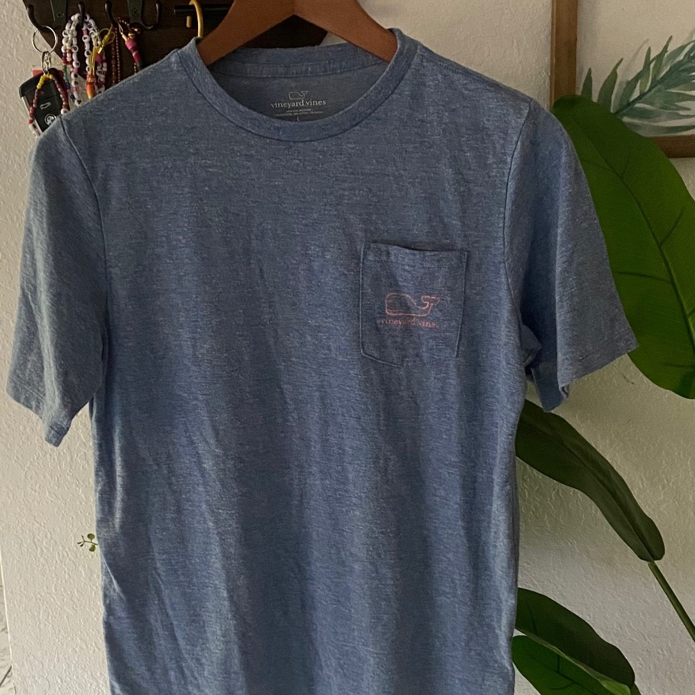 VINEYARD VINES - Heathered Vintage Whale Short-Sleeve Pocket Tee